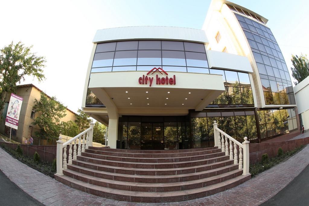 City Hotel Biskek Kültér fotó