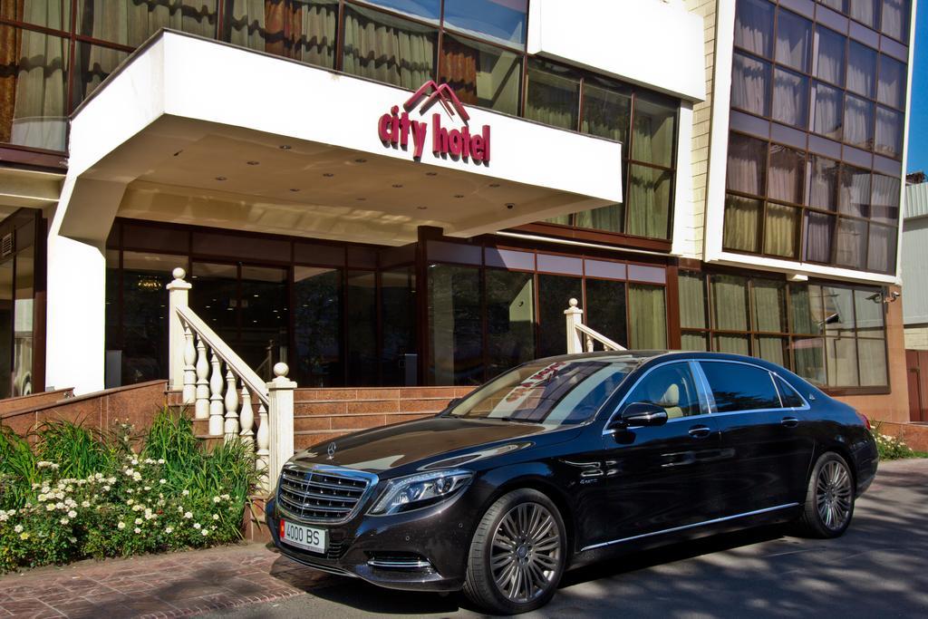 City Hotel Biskek Kültér fotó